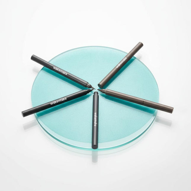 WAKEMAKE Real Defining Brush Liner