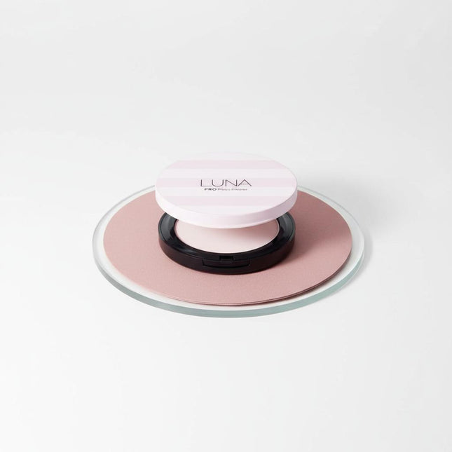 LUNA Luna Pro Photo Finisher Blur Powder Pact