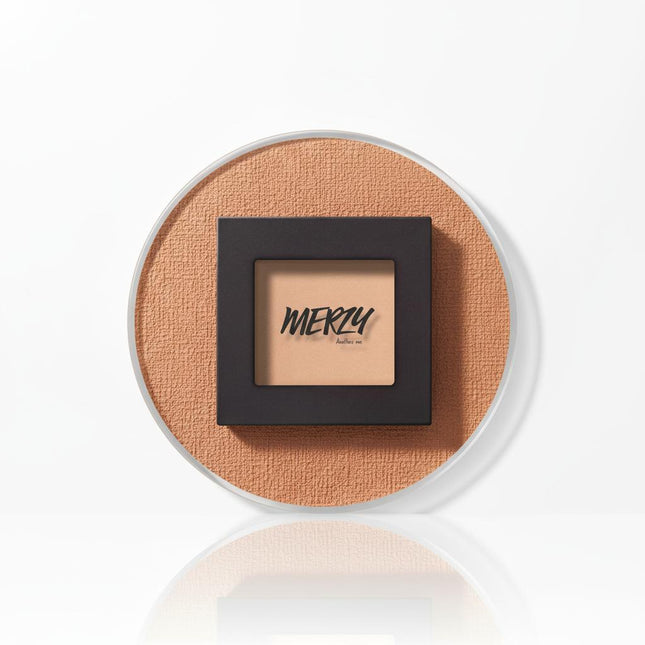 MERGE The First Eyeshadow