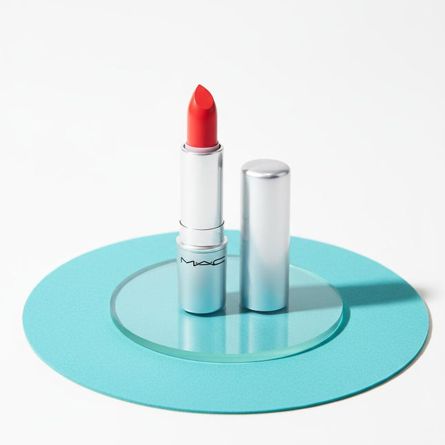 MAC  GLOW PLAY TENDER TALK LIP BALM