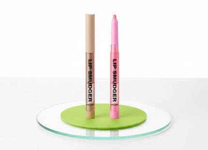 AMUSE DEWY LIP SMUDGER